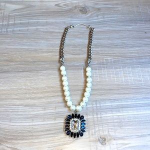 WhBM statement necklace
